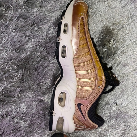 Nike Air Max Brand New Never Worn - Picture 3 of 8